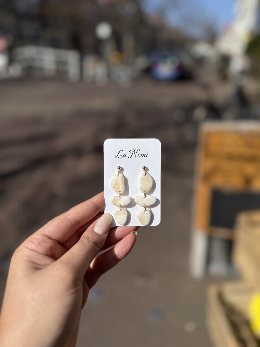 Oorbellen wit, transparant